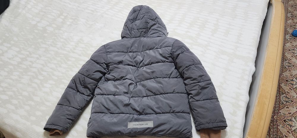 Куртка детская. Очень теплая, зимняя