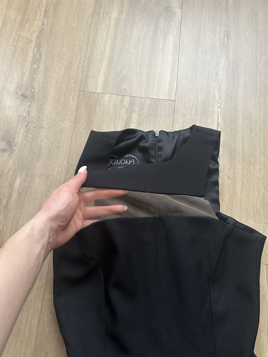 Нови Рокли Junona