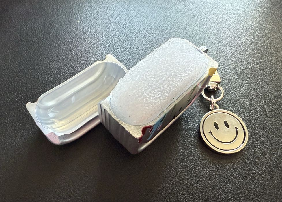 Калъф за AirPods 4