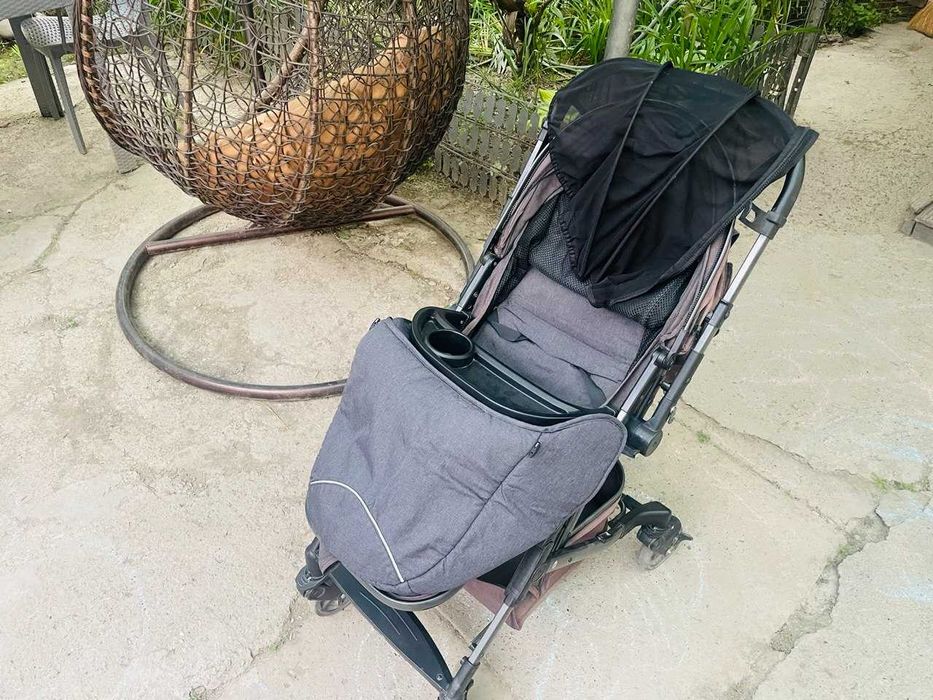 Продам детскую коляску