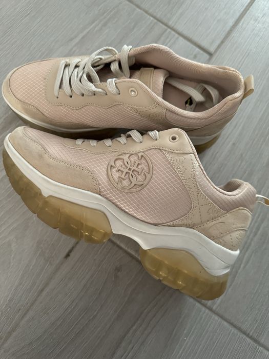 Adidasi casual Guess