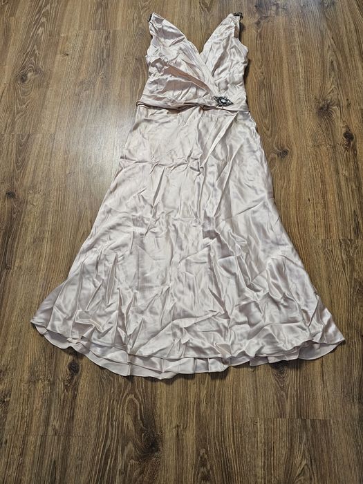 Платья женские отдам даром