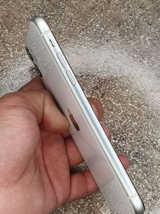 iPhone 11 128 GB epple