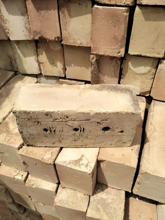 Кирпич полуторный