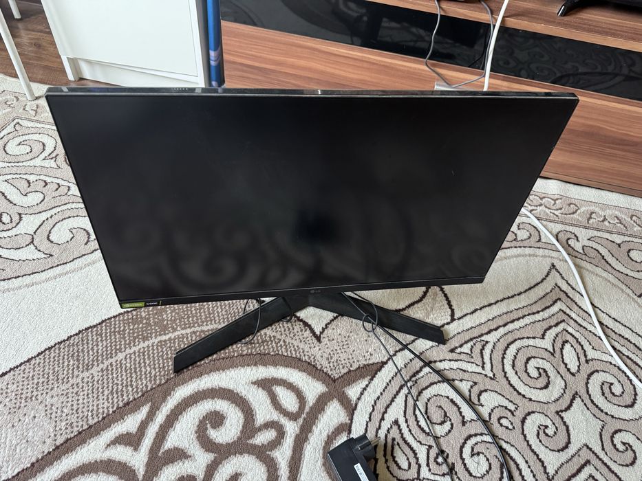 Монитор LG Ultra Gear
