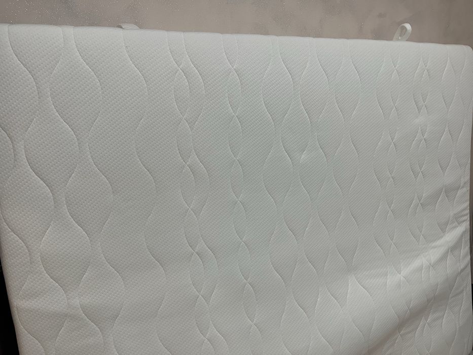 Матрак 160/200 твърд