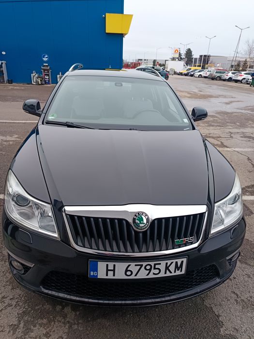 Шкода Октавия комби