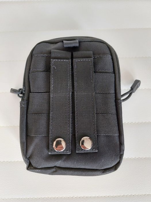 Borseta tactica, prindere Molle
