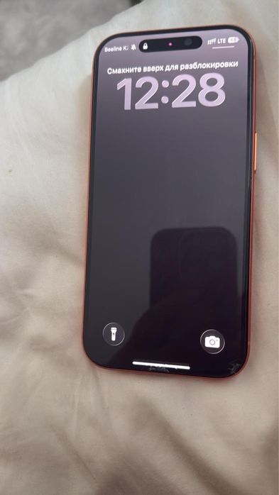 Продам Айфон 17про 256гб