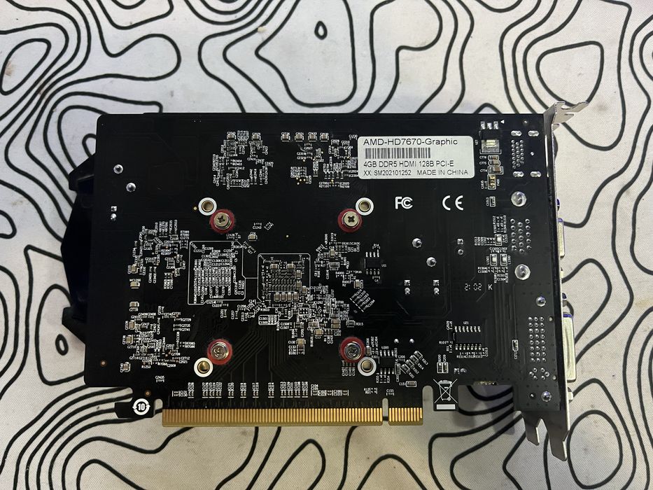 Видеокарта AMD HD7670 Graphic 4 GB