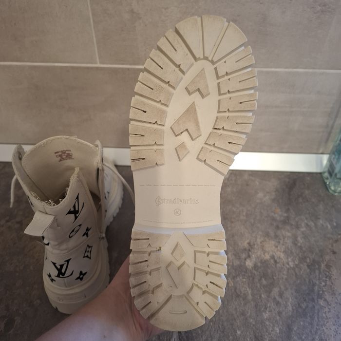 Ghete crem cu imprimeuri nr 40