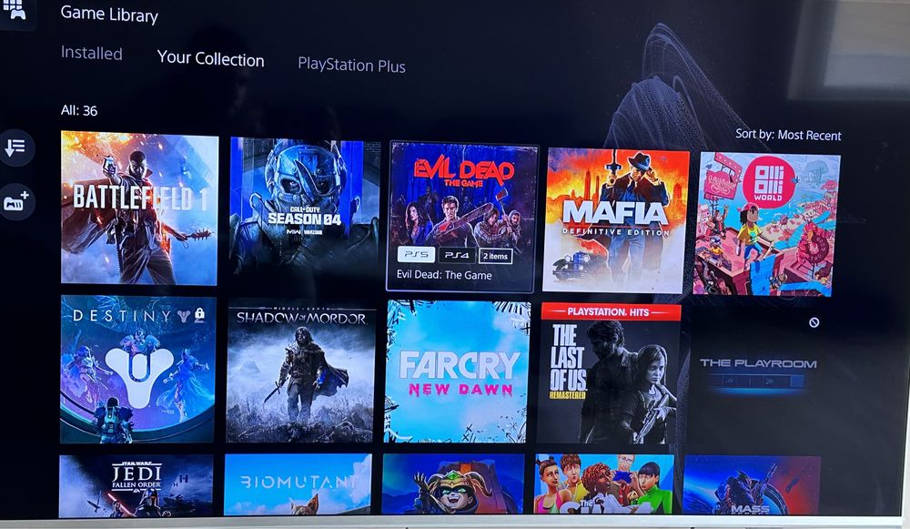 PlayStation 5 с два джойстика