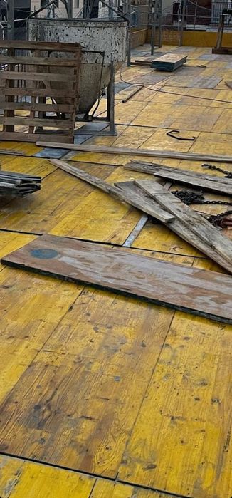 Скеле и кофраж жълти платна втора ръка