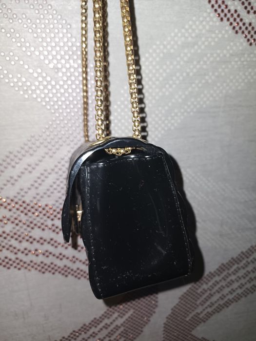 Әйелдерге сумка қара түсті