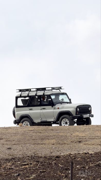 Uaz Hanter sotiladi 4X4