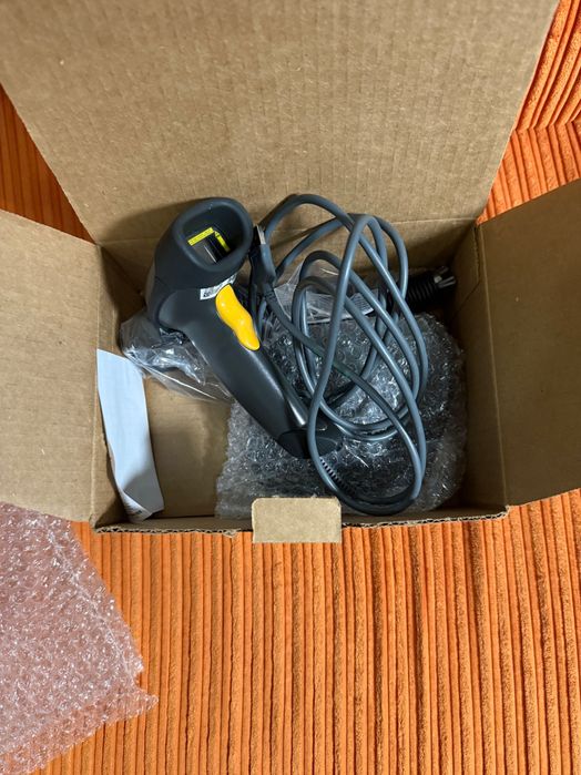 Баркод четец   ls2208 пълен комплект.