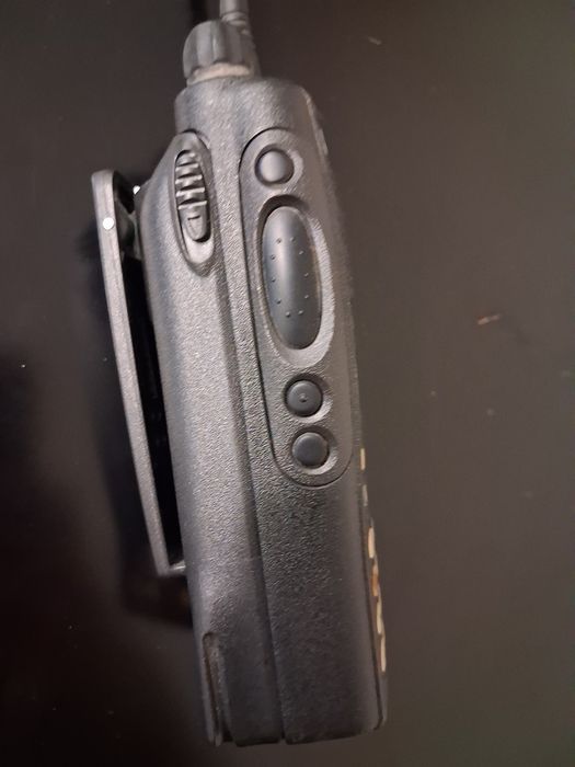 Продам рацию Motorola gp680