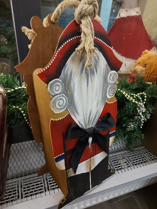 Декор игрушки из дерева