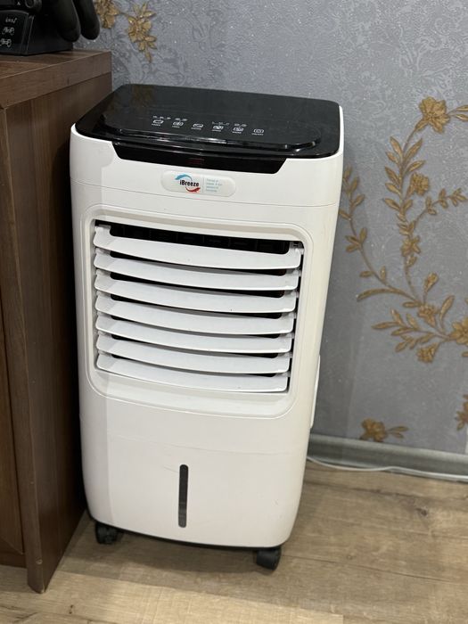 Продам вентилятор напольный.