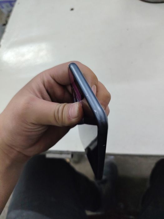 Iphone 11 64гб срочно сатылад