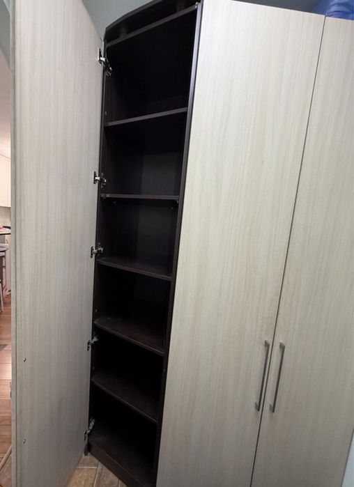 Продаю шкаф и комод