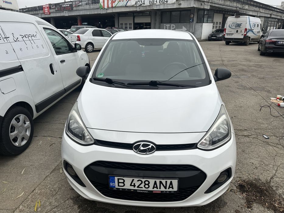 HYUNDAI i10