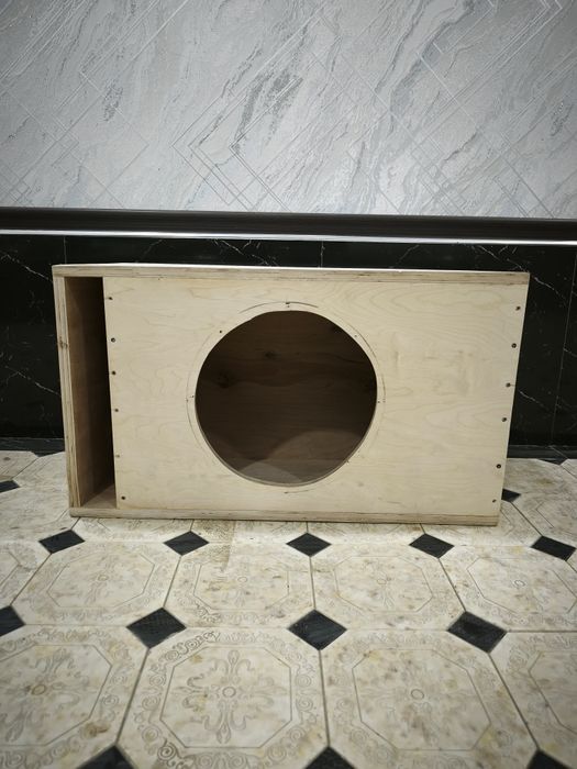 Sambufer yashik sotiladi