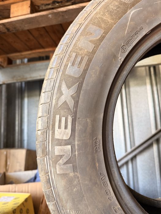 4 бр Гуми 235/65R17 NEXEN