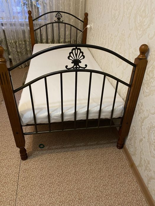 Кровать малазийская отдаю