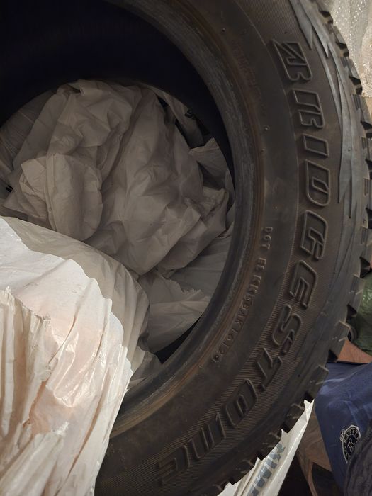 Резина (шины) 275/55 R20