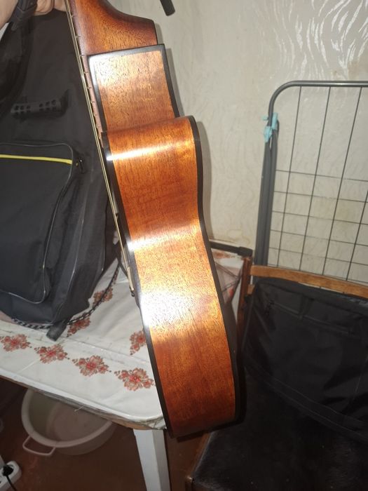 Продаю гитару Gord