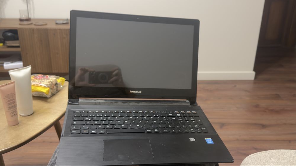 Ноутбук Lenovo сенсорный