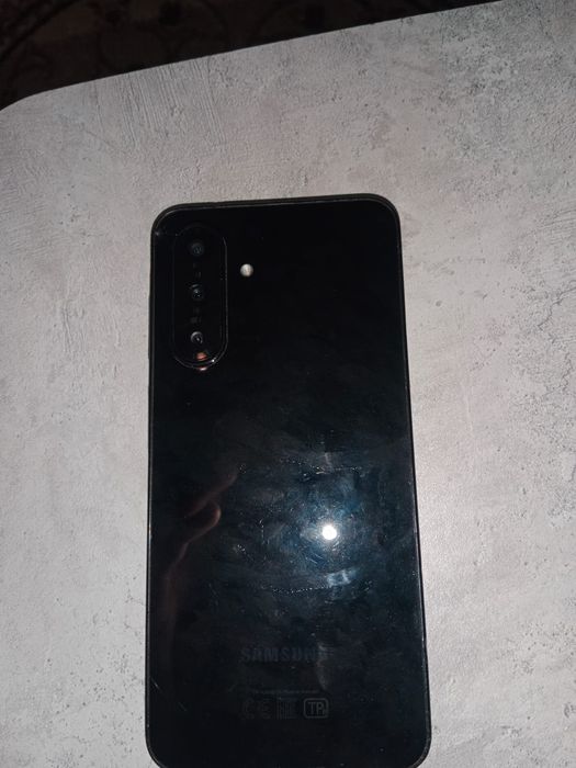 Samsung a26 5g 128 GB 120 GzH