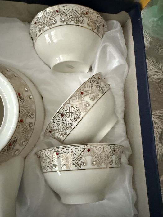 Новый чайный сервиз в коробке