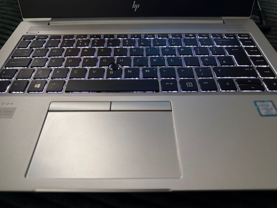 лаптоп-HP EliteBook 840 G5