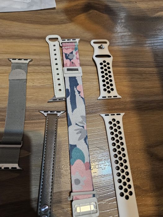 Apple watch SE (gen2) 40 mm Starlight