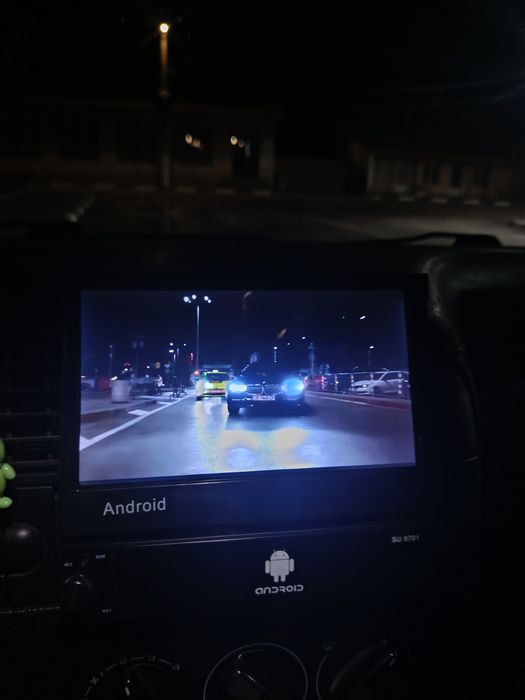 Мултимедия един дин