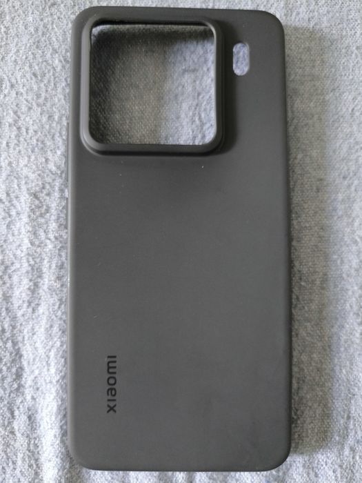 Vând Xiaomi 15 pro