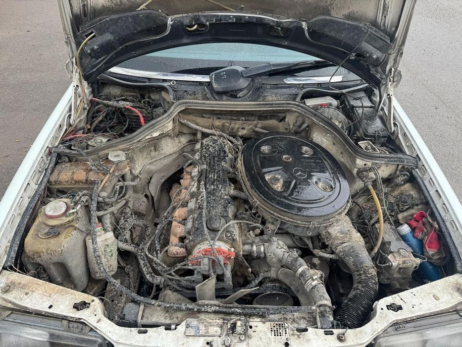 Мерс 124 продам срочно