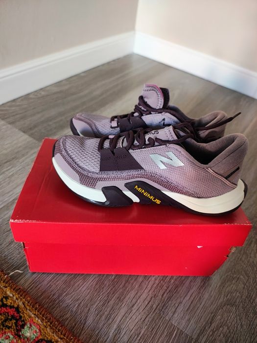 Кроссовки  новые new balance