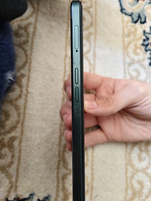 Продам телефон б/у