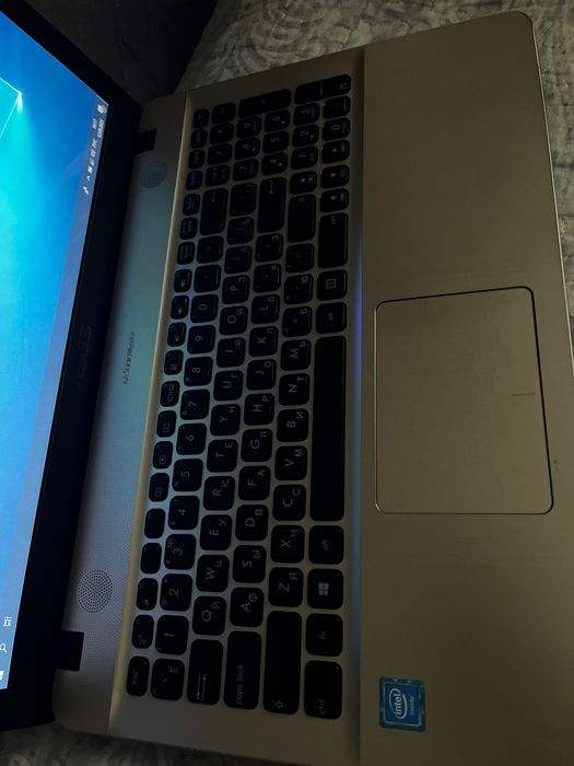 ноутбук Asus SonicMaster X541S