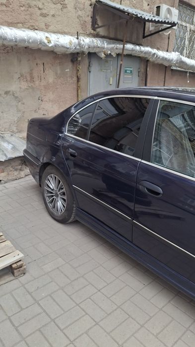 Бмв е39.    .   .