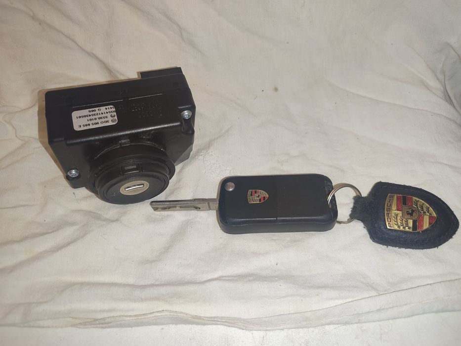 Порш Кайен. Замок зажигания с ключом. Оригинал. Из Японии.