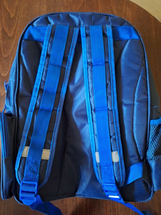 Ученическа раница с моливник