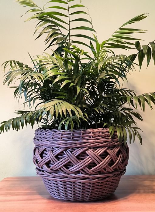 Кашпо из ротанга