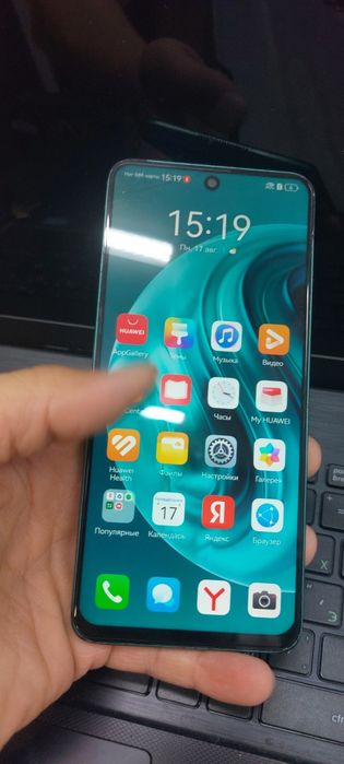Huawei nova 12i 128гб.
