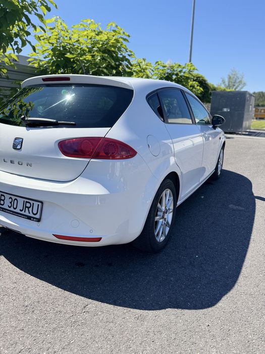 SEAT Leon 2012 — imagine 3