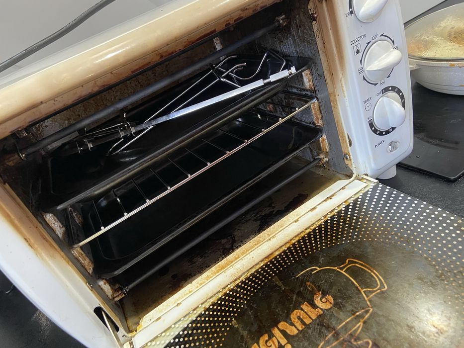 Духовка отлично работает