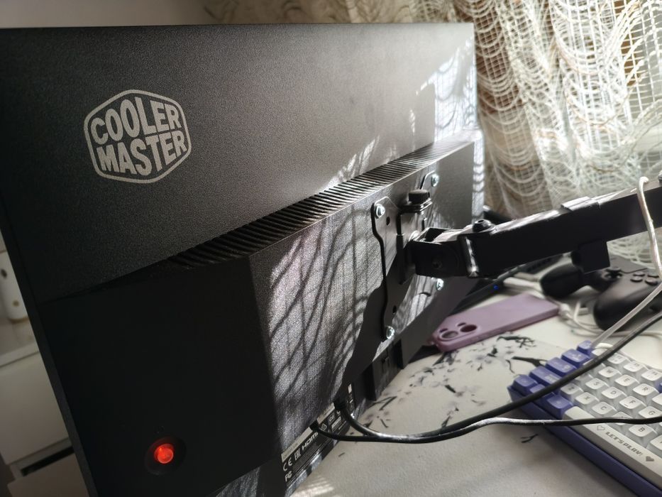Monitor 180hz Cooler Master